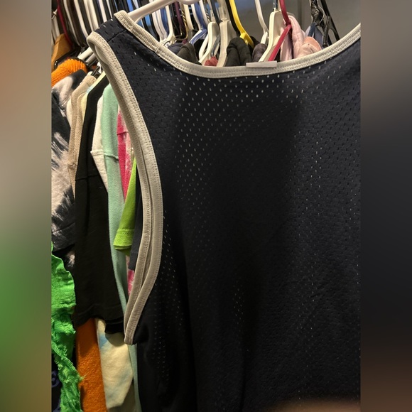 Champion tank top XL - Picture 5 of 8